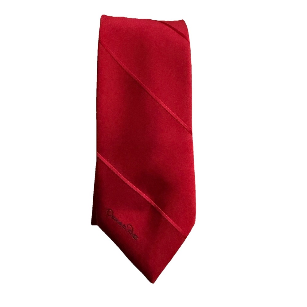 Vintage Oscar De La Renta Tie Silk Red Logo
